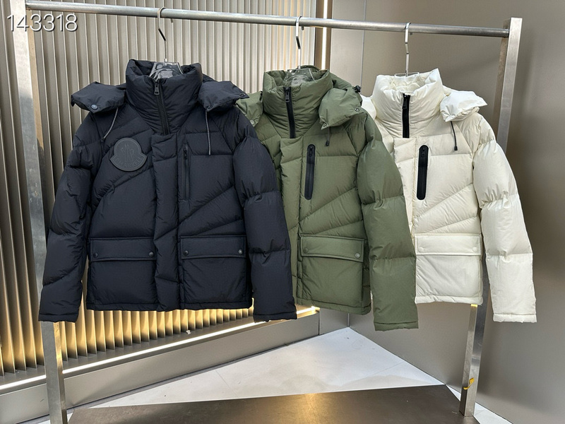 Moncler sz1-5 26yr247